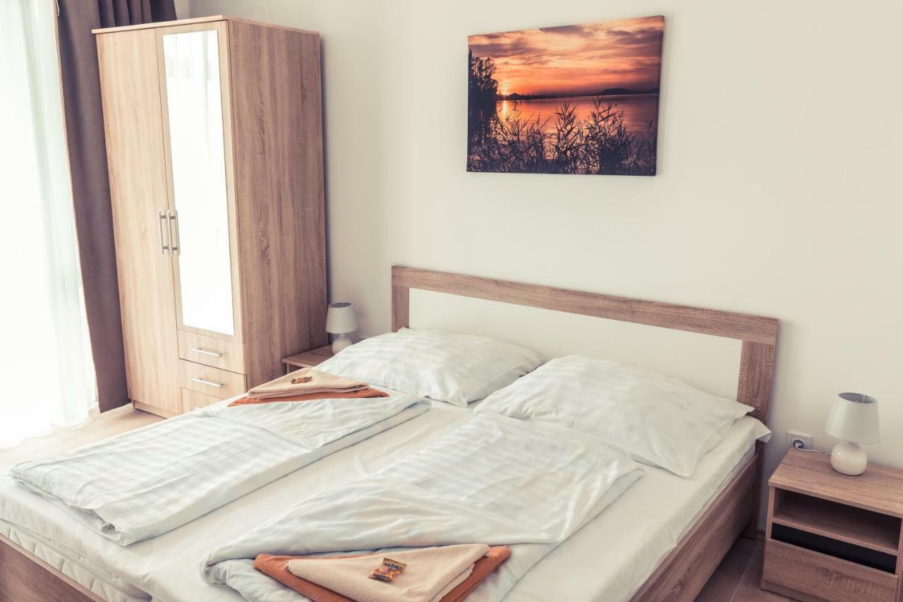 Sekli Panzió Apartamento Balatonlelle Exterior foto