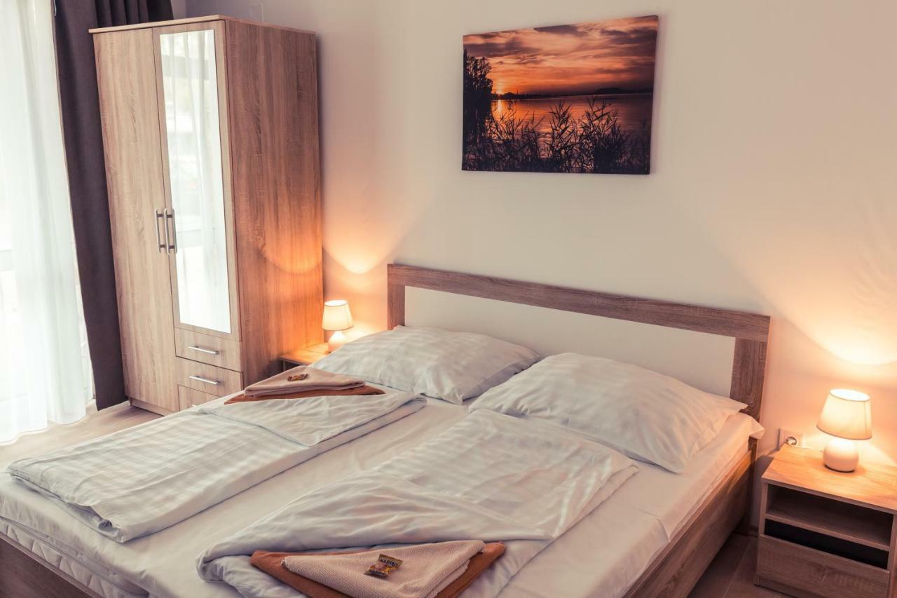 Sekli Panzió Apartamento Balatonlelle Exterior foto