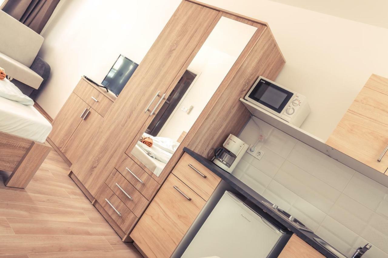 Sekli Panzió Apartamento Balatonlelle Exterior foto