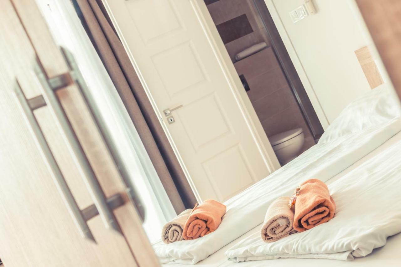 Sekli Panzió Apartamento Balatonlelle Exterior foto